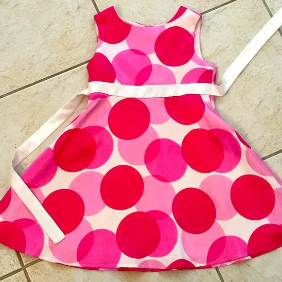 Party Dress Beauty - Picture 1 of 1